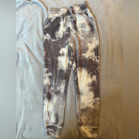 Rumi + Ryder Kids Tie Dye Joggers Size 6-7 - Picture 1 of 7